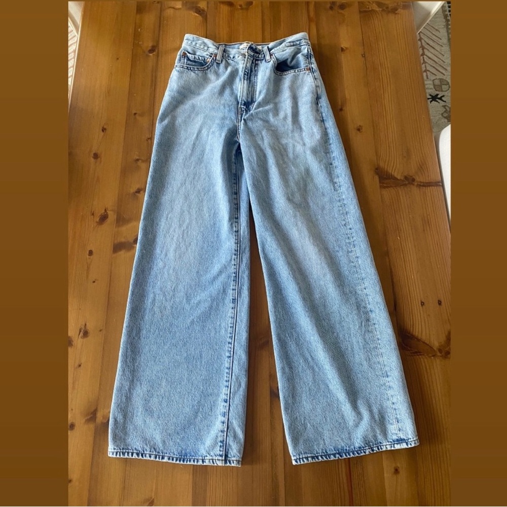 Levi’s Ribcage Wide Leg